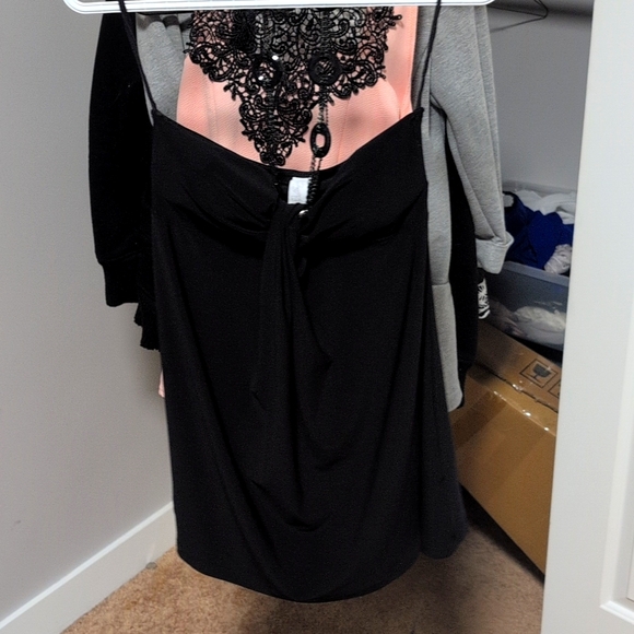 Chain top - Picture 1 of 3